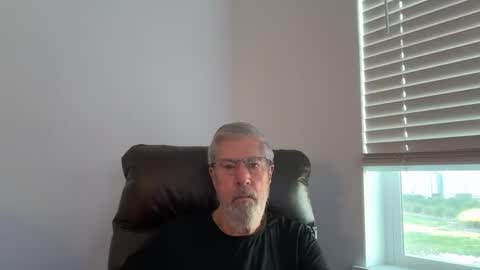 Snapshot of yougogirl_3 chatting on 06/04/26, 12:22 Colorado Guy Straight online show from 06/04/26, 12:22