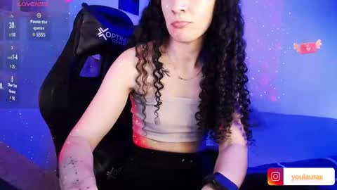  Laura  Model Independt online show from 02/11/25, 09:14