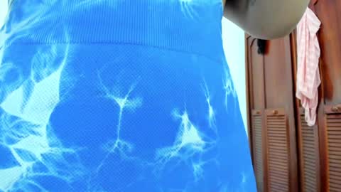  Annie  Elizabeth online show from 12/12/24, 05:37