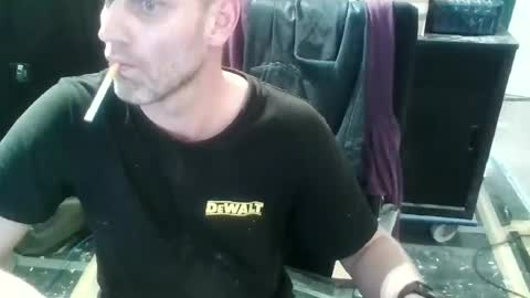 Snapshot of youmepleasure chatting on 12/28/24, 03:47 Playtime online show from 12/28/24, 03:47