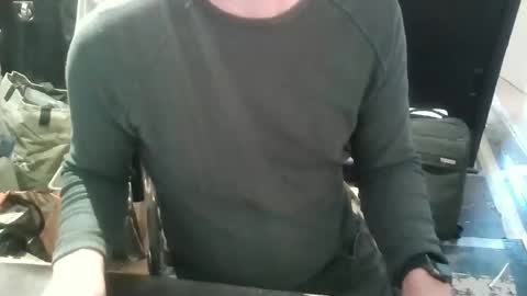 Snapshot of youmepleasure chatting on 01/12/25, 10:34 Playtime online show from 01/12/25, 10:34