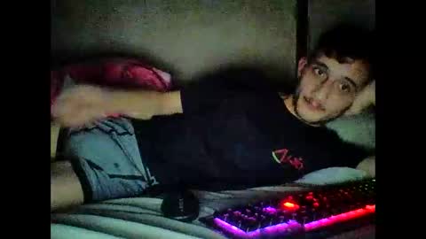 Snapshot of youndadd chatting on 11/16/25, 07:03 youndadd online show from 11/16/25, 07:03