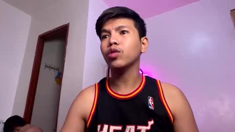 Cyrus online show from 10/05/25, 09:18