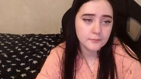 your_8a8y online show from 12/04/24, 06:06