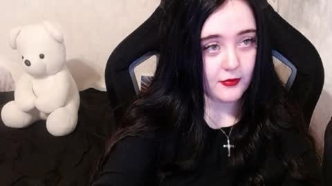 your_8a8y online show from 12/18/24, 11:24