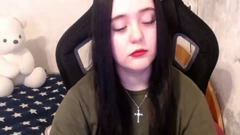 your_8a8y online show from 12/19/24, 09:18