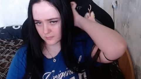 your_8a8y online show from 09/12/25, 11:10