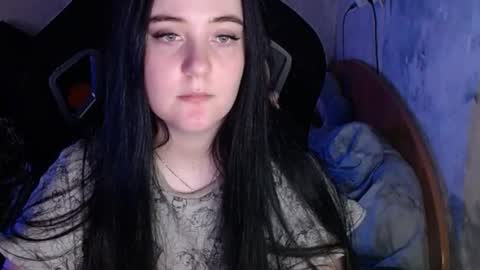 your_8a8y online show from 11/26/25, 07:48