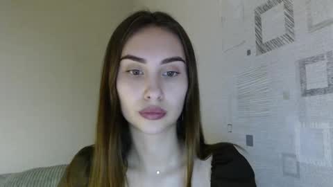 Snapshot of your_ameliaa chatting on 03/19/26, 03:16 Amelia online show from 03/19/26, 03:16