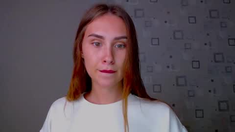 Snapshot of your_ameliaa chatting on 05/18/26, 05:30 Amelia online show from 05/18/26, 05:30