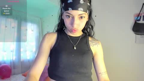 Snapshot of your_beck chatting on 09/13/25, 05:46 mia3 online show from 09/13/25, 05:46