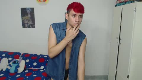 Snapshot of your_boy_hot chatting on 02/12/25, 07:55 your boy online show from 02/12/25, 07:55