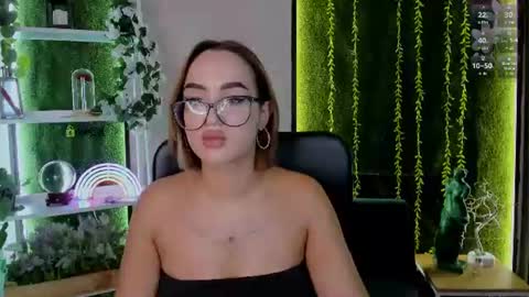 Snapshot of your_bunny12 chatting on 07/17/26, 05:47 your bunny12 online show from 07/17/26, 05:47