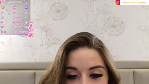 Gigi online show from 02/24/25, 04:15