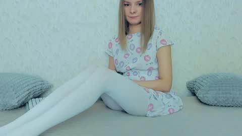 Lily online show from 01/07/25, 11:26