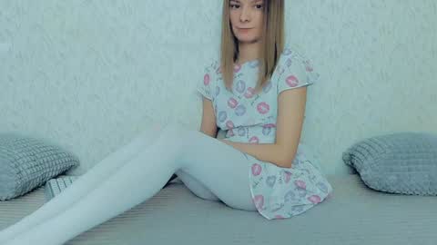 Lily online show from 01/18/25, 07:17