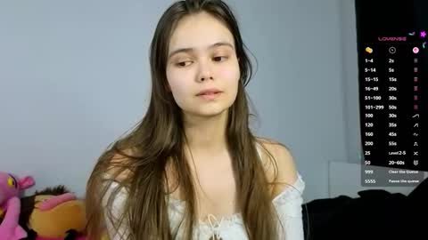 Snapshot of your_casual_vibes chatting on 03/19/26, 04:33 Julia Next stream online show from 03/19/26, 04:33