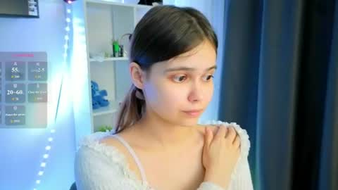 Julia Next stream  online show from 07/08/26, 08:13