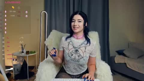 Lina online show from 02/16/25, 01:05