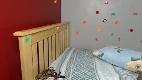 Snapshot of your_dirty_slutt chatting on 01/21/25, 02:26 your_dirty_slutt online show from 01/21/25, 02:26