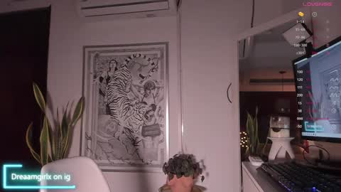 Isabella online show from 12/09/24, 12:34