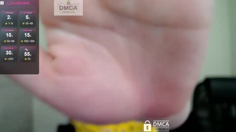 Snapshot of your_dream_04 chatting on 02/20/25, 01:51 Erica online show from 02/20/25, 01:51