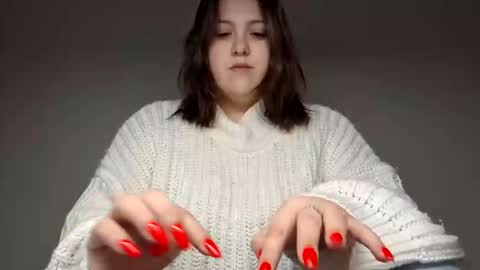 Snapshot of your_dream_04 chatting on 02/24/25, 05:43 Erica online show from 02/24/25, 05:43