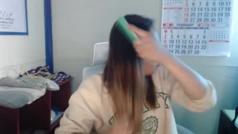 Snapshot of your_dreamgirlxxx69 chatting on 02/03/25, 04:57 your_dreamgirlxxx69 online show from 02/03/25, 04:57