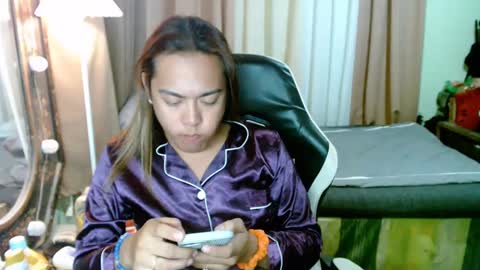 Snapshot of your_dreamgirlxxx69 chatting on 02/27/25, 11:10 your_dreamgirlxxx69 online show from 02/27/25, 11:10