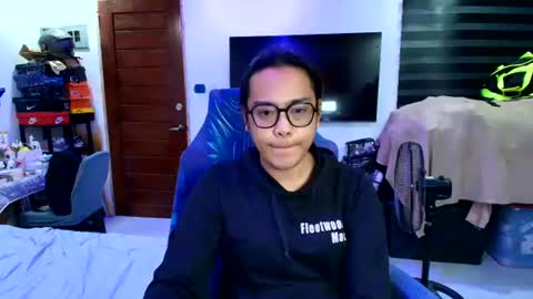 your_dreamgirlxxx69 online show from 07/31/26, 10:14