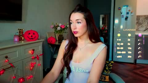 your Evaa online show from 11/02/25, 02:25