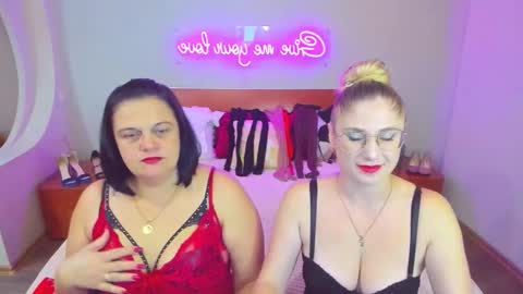 Snapshot of your_exstasy chatting on 10/12/25, 07:40 Your Ecstasy online show from 10/12/25, 07:40