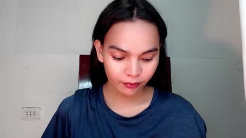 Snapshot of your_fantastic_chinnie chatting on 10/16/25, 01:01 chinnie online show from 10/16/25, 01:01