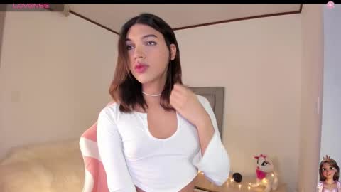 Snapshot of your_favorite_doll_ chatting on 02/05/26, 12:26 Eliza online show from 02/05/26, 12:26