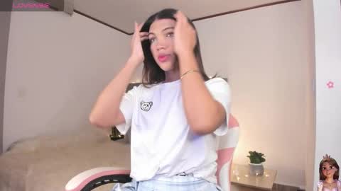 Snapshot of your_favorite_doll_ chatting on 02/27/26, 12:49 Eliza online show from 02/27/26, 12:49