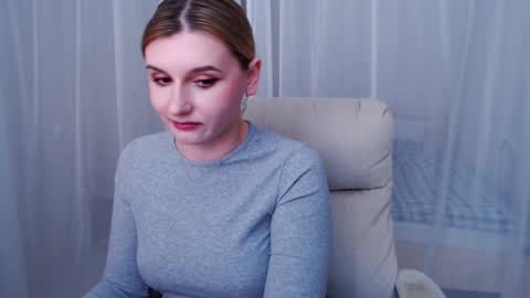 Freya online show from 02/24/25, 01:42