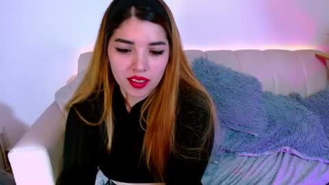 Snapshot of your_girl_of_dream chatting on 08/08/26, 11:07 your_girl_of_dream online show from 08/08/26, 11:07