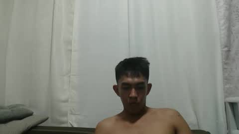 Snapshot of your_guy111 chatting on 05/24/26, 05:40 your_guy111 online show from 05/24/26, 05:40