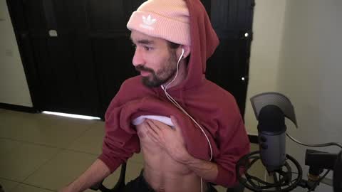 Snapshot of your_ice_cream chatting on 12/02/24, 02:30 Siebel. online show from 12/02/24, 02:30