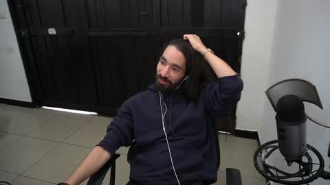 Snapshot of your_ice_cream chatting on 12/17/24, 04:21 Siebel. online show from 12/17/24, 04:21