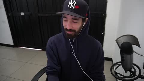 Snapshot of your_ice_cream chatting on 12/18/24, 11:34 Siebel. online show from 12/18/24, 11:34