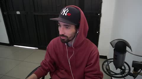 Snapshot of your_ice_cream chatting on 12/26/24, 06:33 Siebel. online show from 12/26/24, 06:33