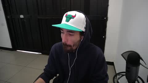 Snapshot of your_ice_cream chatting on 12/29/24, 01:17 Siebel. online show from 12/29/24, 01:17