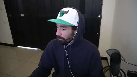 Snapshot of your_ice_cream chatting on 01/15/25, 02:35 Siebel. online show from 01/15/25, 02:35