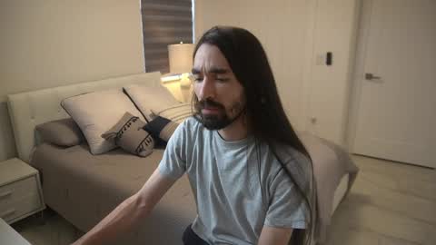 Snapshot of your_ice_cream chatting on 02/22/25, 10:52 Siebel. online show from 02/22/25, 10:52