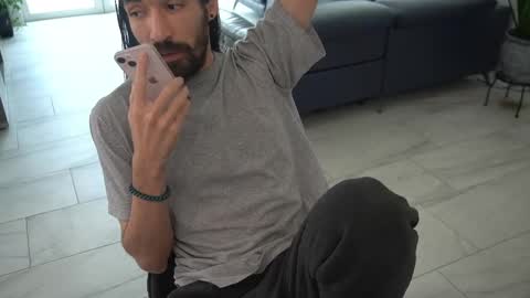 Snapshot of your_ice_cream chatting on 02/27/25, 05:15 Siebel. online show from 02/27/25, 05:15