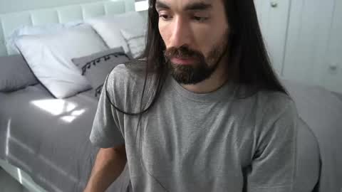 Snapshot of your_ice_cream chatting on 03/01/25, 07:48 Siebel. online show from 03/01/25, 07:48