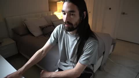 Snapshot of your_ice_cream chatting on 03/02/25, 04:07 Siebel. online show from 03/02/25, 04:07