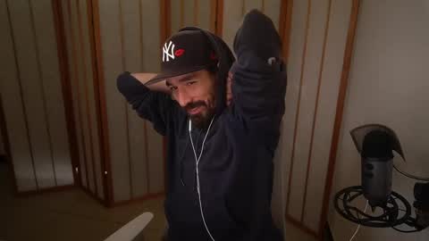 Snapshot of your_ice_cream chatting on 09/30/25, 04:45 Siebel. online show from 09/30/25, 04:45