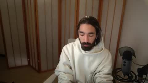 Snapshot of your_ice_cream chatting on 10/12/25, 03:44 Siebel. online show from 10/12/25, 03:44